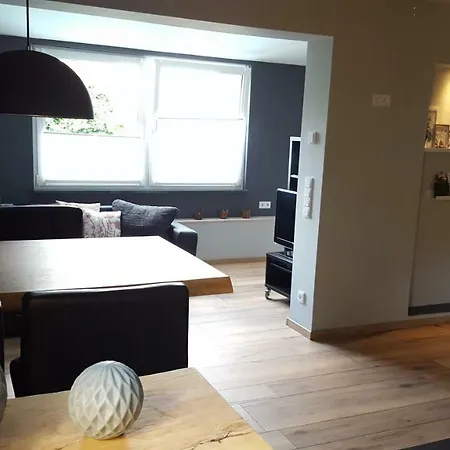 펜션 Kleines Ferienhaus In Ruhiger Lage 툼